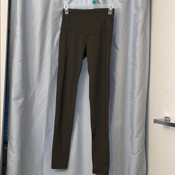 ARMY GREEN HIGH RISE VICTORY SECRET LEGGINGS - Picture 1 of 7